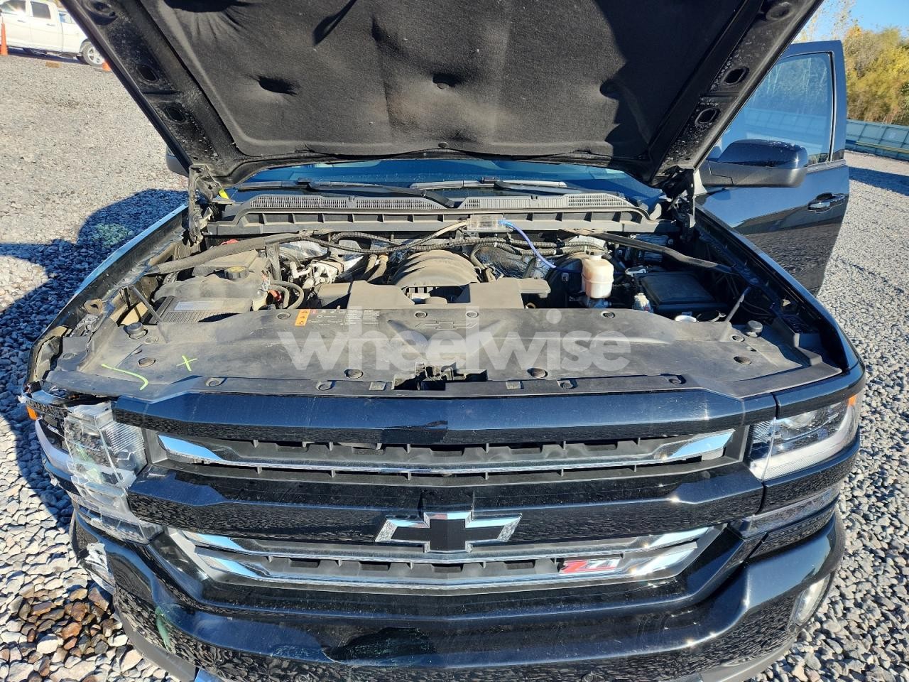 Photo 11 of 2018 CHEVROLET SILVERADO K1500 LTZ N/A (VIN 3GCUKSEJ1JG355409)