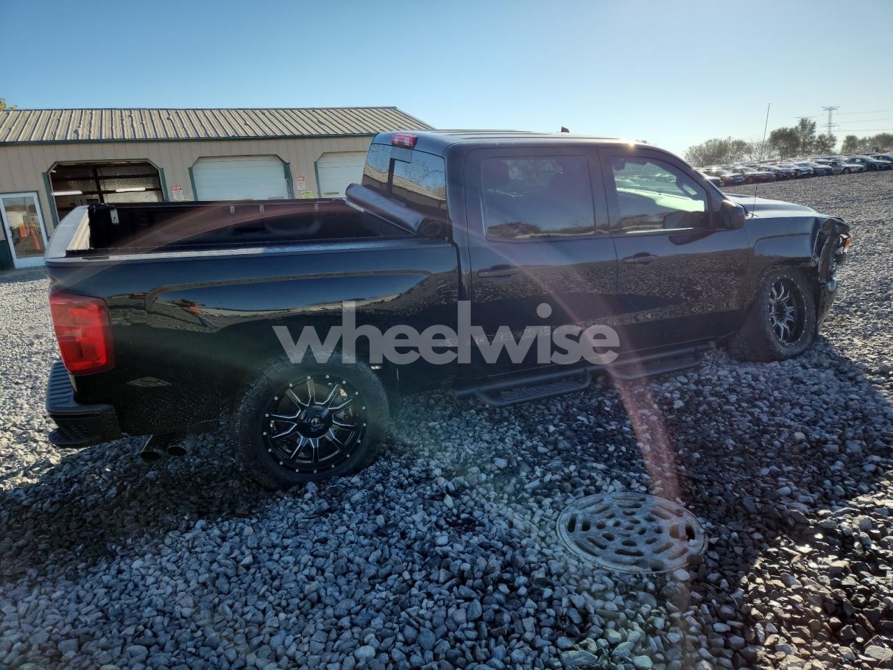 Photo 3 of 2018 CHEVROLET SILVERADO K1500 LTZ N/A (VIN 3GCUKSEJ1JG355409)