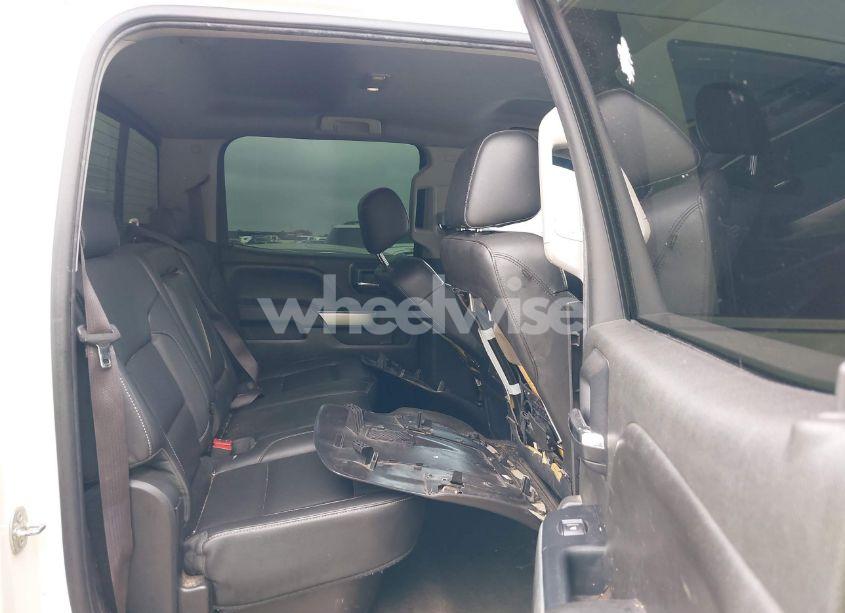 Photo 8 of 2015 Chevrolet Silverado 1500 2LZ (VIN 3GCUKSEJ3FG208970)