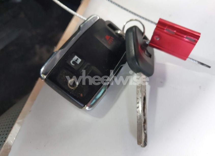 Photo 11 of 2017 Chevrolet Silverado 1500 2LZ (VIN 3GCUKSEJ4HG185444)