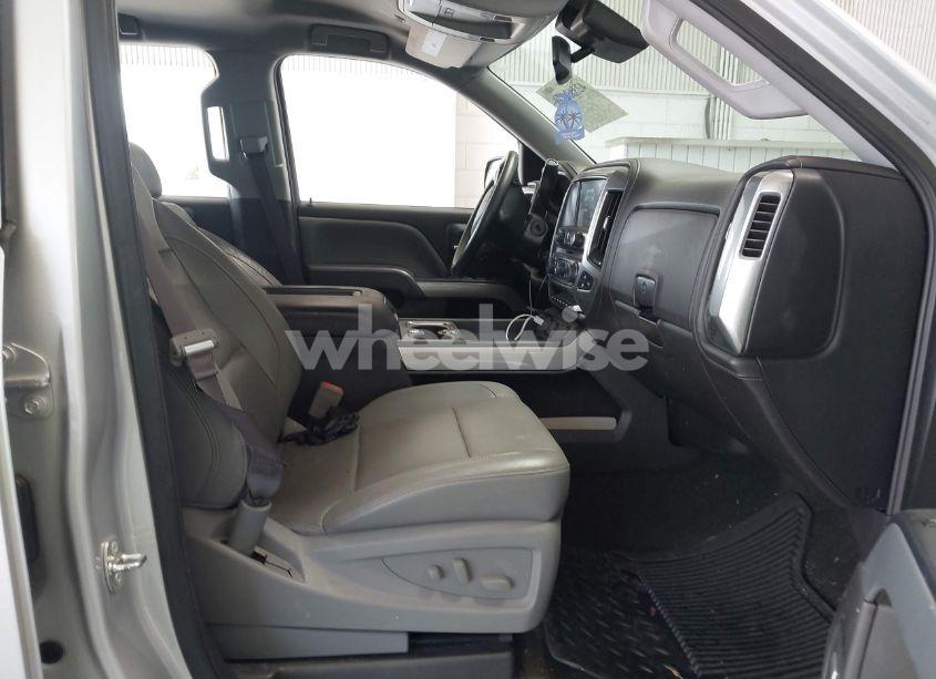 Photo 5 of 2017 Chevrolet Silverado 1500 2LZ (VIN 3GCUKSEJ4HG185444)