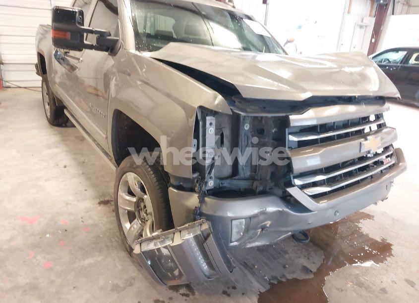 Photo 18 of 2017 Chevrolet Silverado 1500 2LZ (VIN 3GCUKSEJ4HG328926)