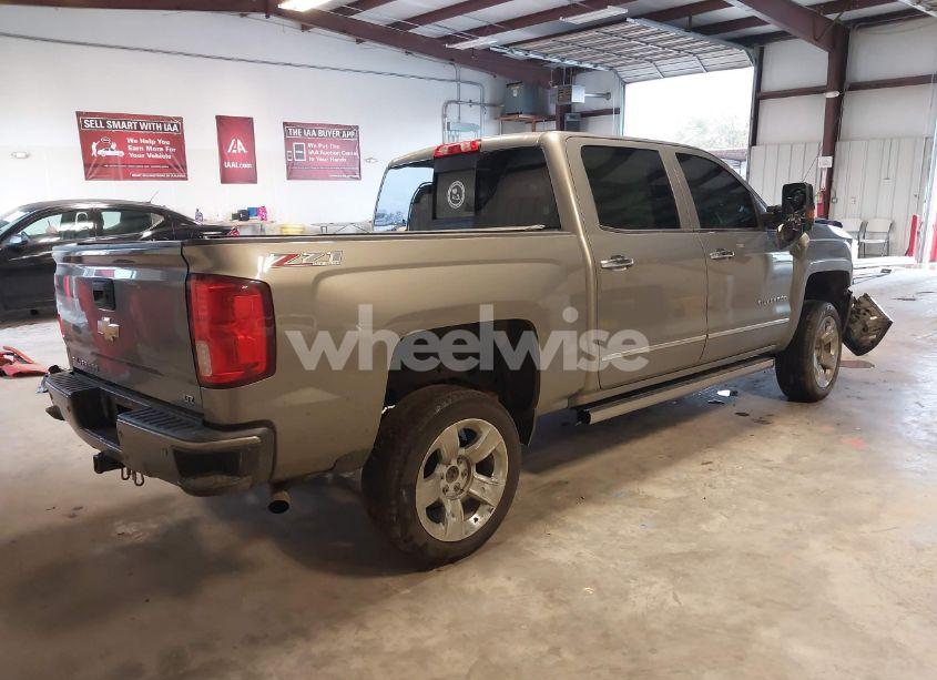 Photo 4 of 2017 Chevrolet Silverado 1500 2LZ (VIN 3GCUKSEJ4HG328926)