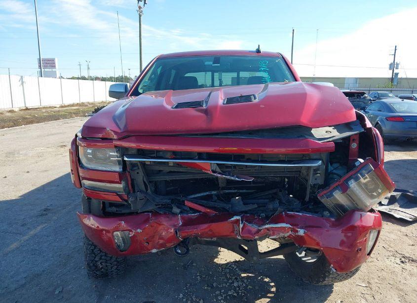 Photo 12 of 2018 Chevrolet Silverado 1500 2LZ (VIN 3GCUKSEJ4JG304969)