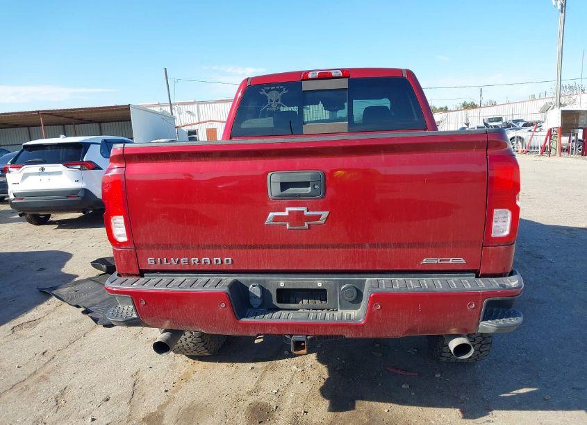 Photo 16 of 2018 Chevrolet Silverado 1500 2LZ (VIN 3GCUKSEJ4JG304969)