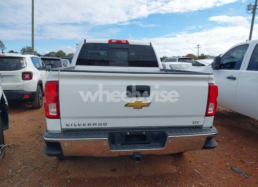 Photo 16 of 2018 Chevrolet Silverado 1500 1LZ (VIN 3GCUKSEJ4JG585879)