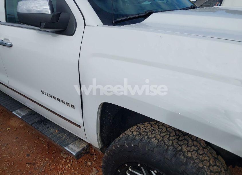 Photo 17 of 2018 Chevrolet Silverado 1500 1LZ (VIN 3GCUKSEJ4JG585879)