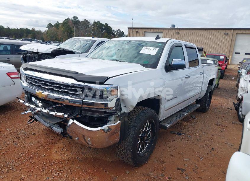 Photo 2 of 2018 Chevrolet Silverado 1500 1LZ (VIN 3GCUKSEJ4JG585879)