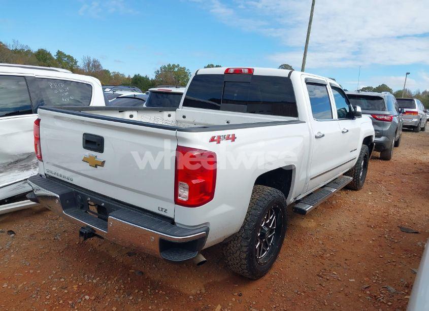 Photo 4 of 2018 Chevrolet Silverado 1500 1LZ (VIN 3GCUKSEJ4JG585879)