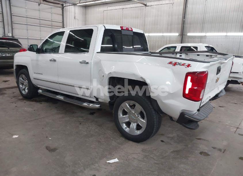 Photo 3 of 2017 Chevrolet Silverado 1500 1LZ (VIN 3GCUKSEJ5HG451652)