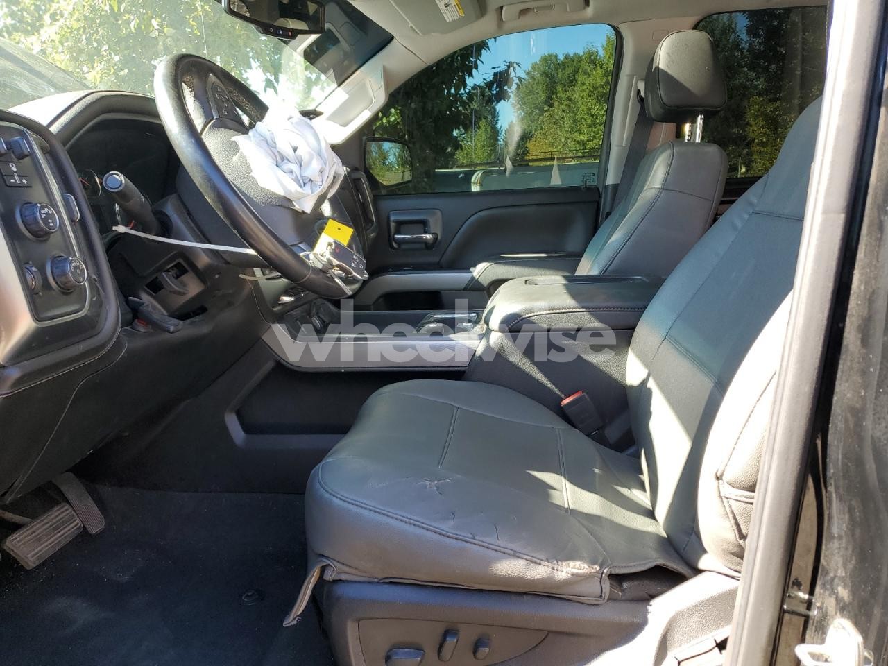 Photo 7 of 2018 CHEVROLET SILVERADO K1500 LTZ (VIN 3GCUKSEJ6JG606182)