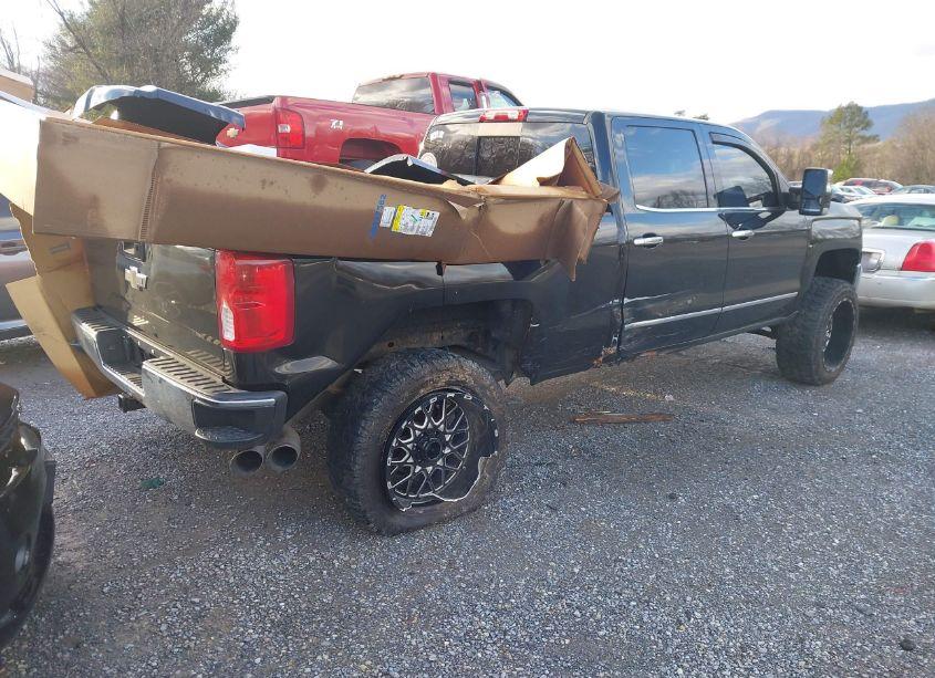 Photo 4 of 2016 Chevrolet Silverado 1500 1LZ (VIN 3GCUKSEJ8GG156625)