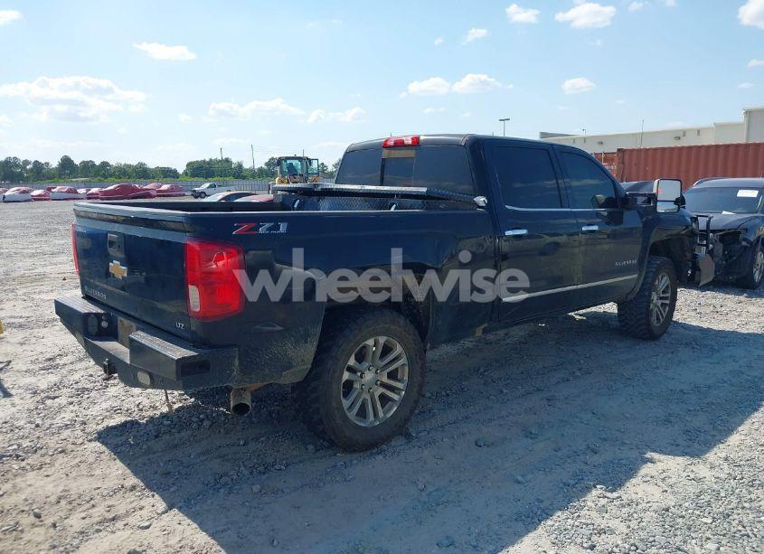 Photo 4 of 2018 Chevrolet Silverado 1500 2LZ (VIN 3GCUKSEJ8JG170287)