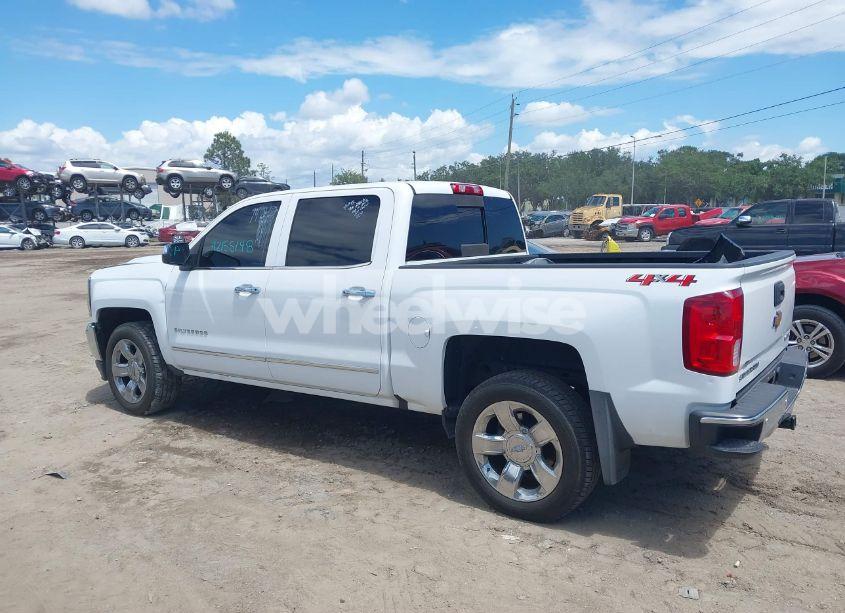 Photo 15 of 2018 Chevrolet Silverado 1500 1LZ (VIN 3GCUKSEJ8JG420160)