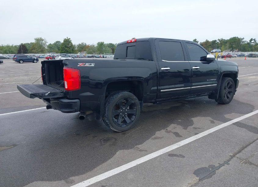 Photo 4 of 2016 Chevrolet Silverado 1500 2LZ (VIN 3GCUKSEJ9GG257477)