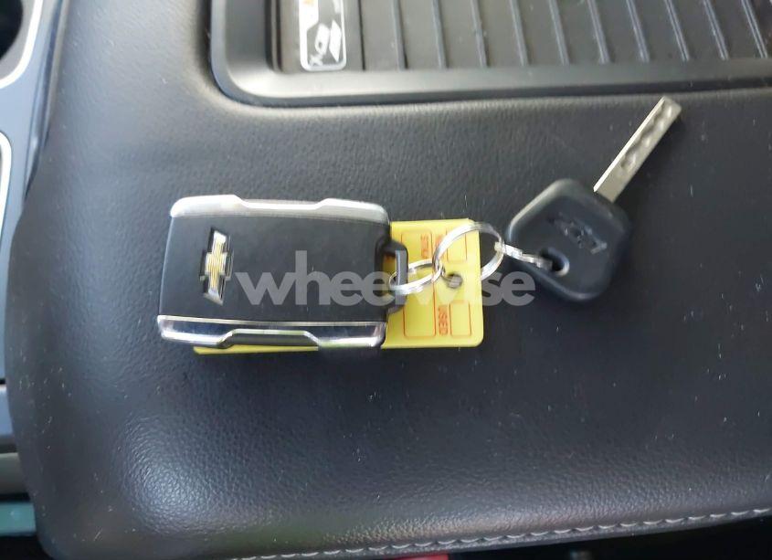 Photo 11 of 2018 Chevrolet Silverado 1500 2LZ (VIN 3GCUKSEJ9JG168354)