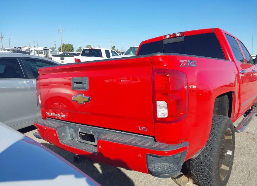 Photo 16 of 2017 Chevrolet Silverado 1500 2LZ (VIN 3GCUKSEJXHG466700)