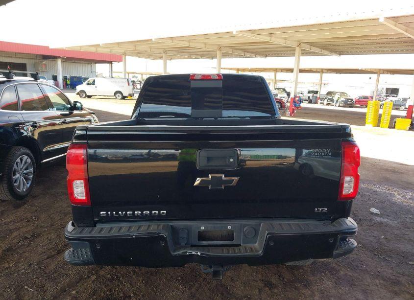 Photo 16 of 2018 Chevrolet Silverado 1500 2LZ (VIN 3GCUKSEJXJG264526)