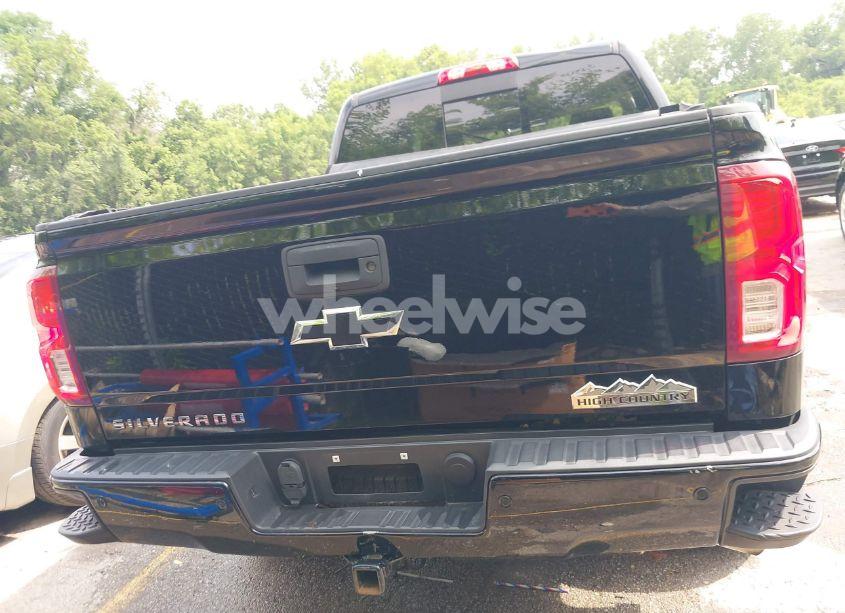 Photo 17 of 2018 Chevrolet Silverado 1500 HIGH COUNTRY (VIN 3GCUKTEJ7JG596543)