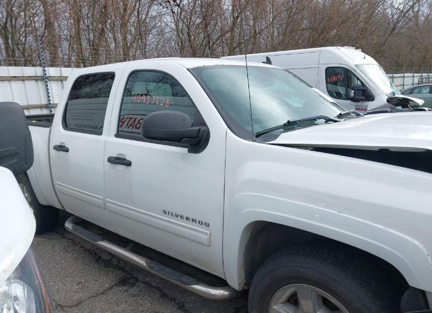 Photo 13 of 2012 Chevrolet Silverado 1500 HYBRID 1HY/2HY (VIN 3GCUKUEJ8CG221849)
