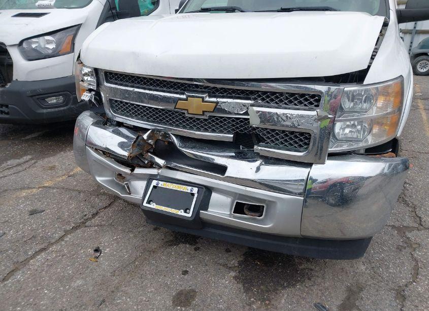 Photo 6 of 2012 Chevrolet Silverado 1500 HYBRID 1HY/2HY (VIN 3GCUKUEJ8CG221849)