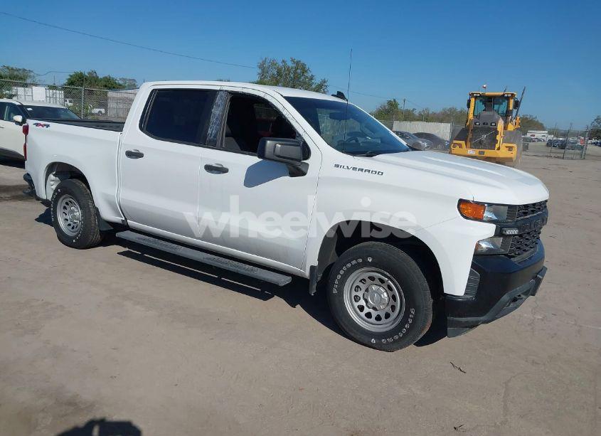 2019 Chevrolet Silverado 1500 WORK TRUCK (VIN 3GCUYAEF6KG271771) main photo