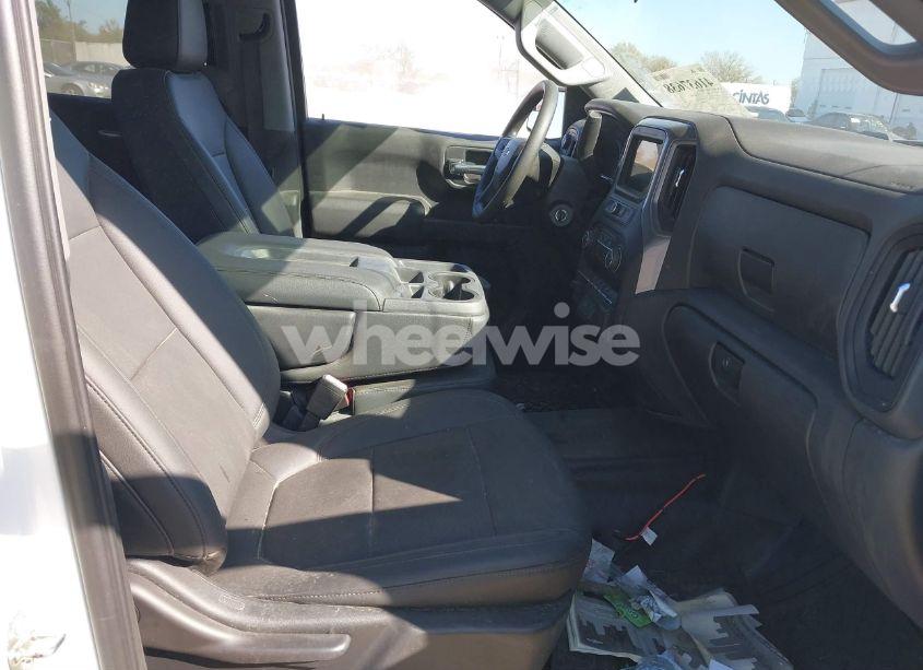 Photo 5 of 2019 Chevrolet Silverado 1500 WORK TRUCK (VIN 3GCUYAEF6KG271771)