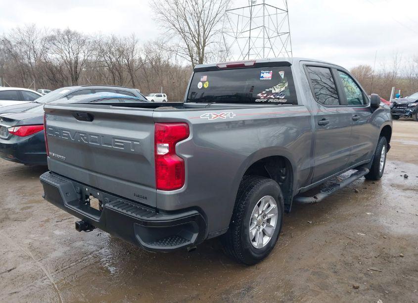 Photo 4 of 2020 Chevrolet Silverado 1500 4WD SHORT BED WT (VIN 3GCUYAEF7LG175021)