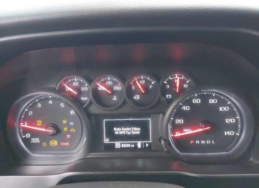 Photo 7 of 2020 Chevrolet Silverado 1500 4WD SHORT BED WT (VIN 3GCUYAEF7LG175021)