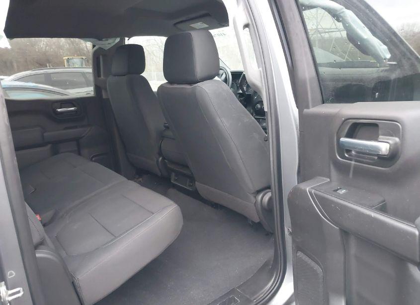 Photo 8 of 2020 Chevrolet Silverado 1500 4WD SHORT BED WT (VIN 3GCUYAEF7LG175021)