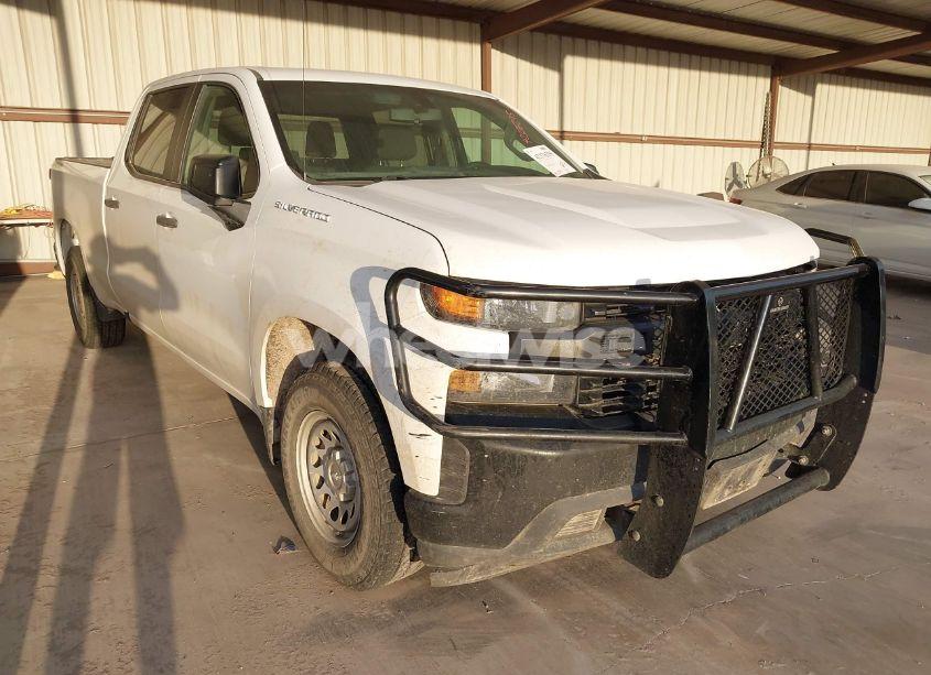 2019 Chevrolet Silverado K1500 (VIN 3GCUYAEF8KG294338) main photo