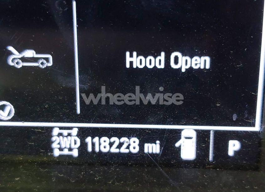 Photo 15 of 2019 Chevrolet Silverado K1500 (VIN 3GCUYAEF8KG294338)