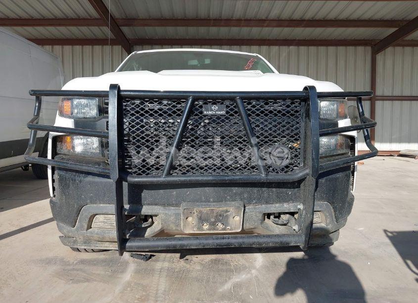 Photo 18 of 2019 Chevrolet Silverado K1500 (VIN 3GCUYAEF8KG294338)