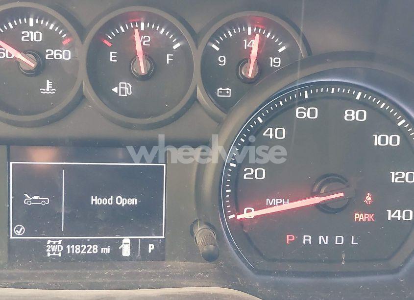 Photo 7 of 2019 Chevrolet Silverado K1500 (VIN 3GCUYAEF8KG294338)