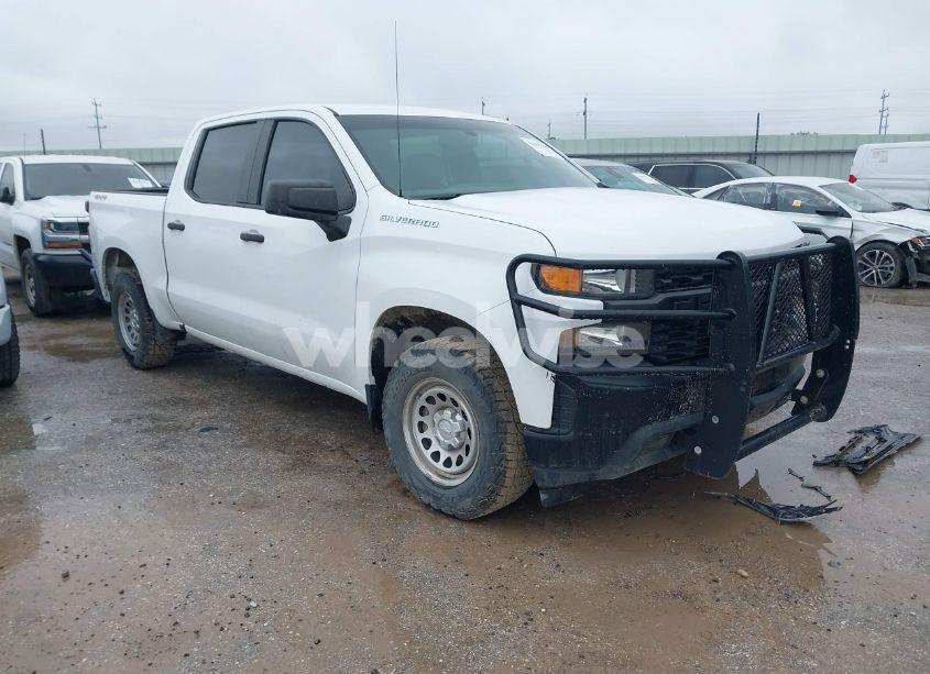 2021 Chevrolet Silverado 1500 4WD SHORT BED WT (VIN 3GCUYAEF8MG240248) main photo