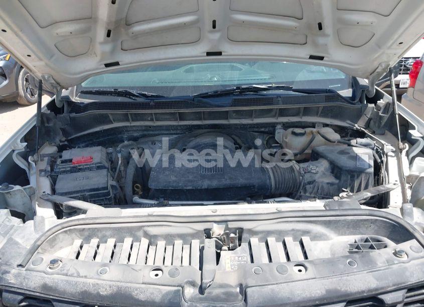 Photo 10 of 2021 Chevrolet Silverado 1500 4WD SHORT BED WT (VIN 3GCUYAEF8MG240248)