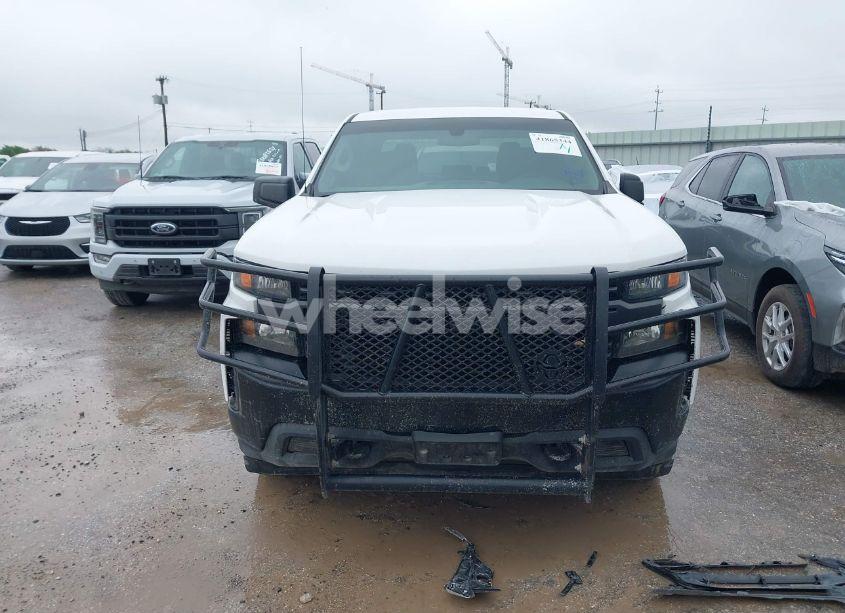 Photo 12 of 2021 Chevrolet Silverado 1500 4WD SHORT BED WT (VIN 3GCUYAEF8MG240248)