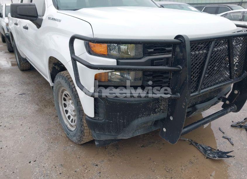 Photo 6 of 2021 Chevrolet Silverado 1500 4WD SHORT BED WT (VIN 3GCUYAEF8MG240248)