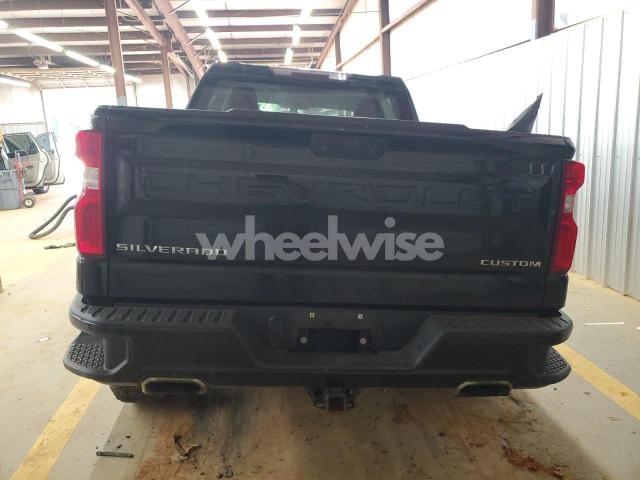 Photo 5 of 2019 CHEVROLET SILVERADO K1500 CUSTOM (VIN 3GCUYBEF5KG700663)