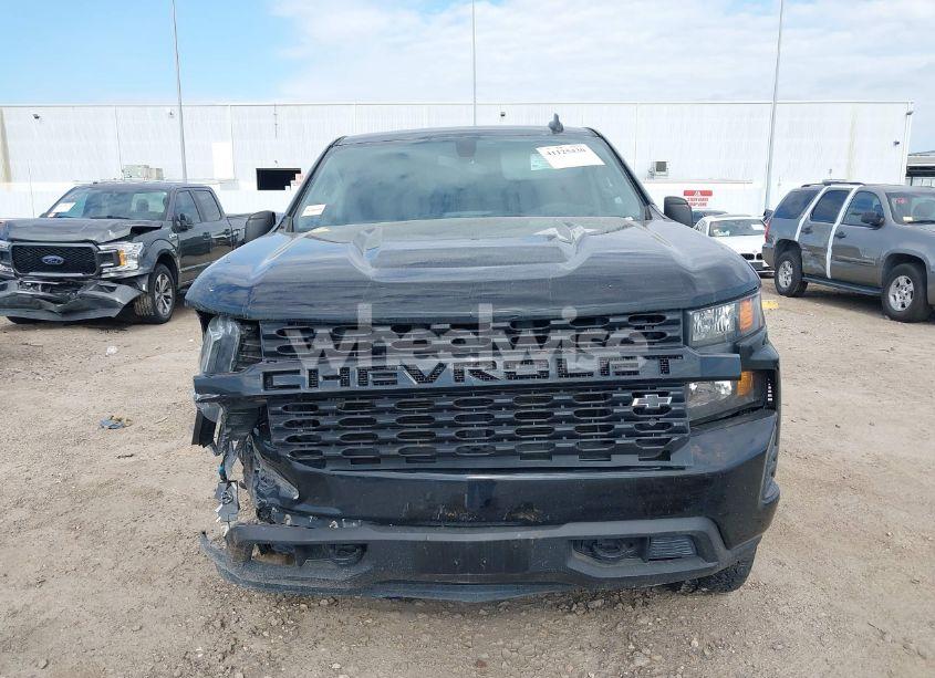 Photo 12 of 2021 Chevrolet Silverado 1500 CUSTOM (VIN 3GCUYBEF6MG110622)