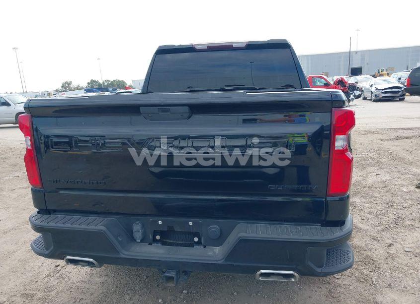 Photo 16 of 2021 Chevrolet Silverado 1500 CUSTOM (VIN 3GCUYBEF6MG110622)