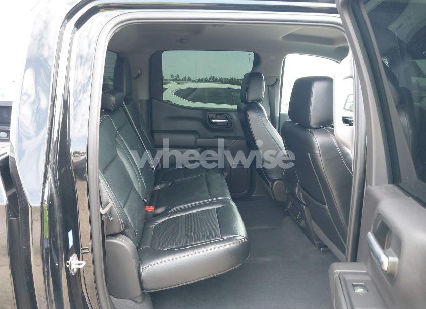 Photo 8 of 2021 Chevrolet Silverado 1500 CUSTOM (VIN 3GCUYBEF6MG110622)