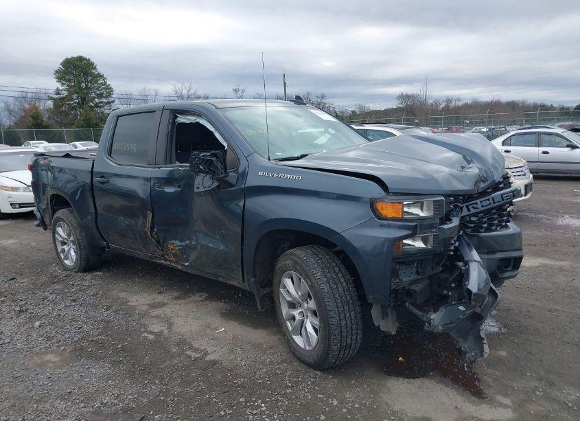 2020 Chevrolet Silverado 1500 4WD SHORT BED CUSTOM (VIN 3GCUYBEF7LG103290) main photo