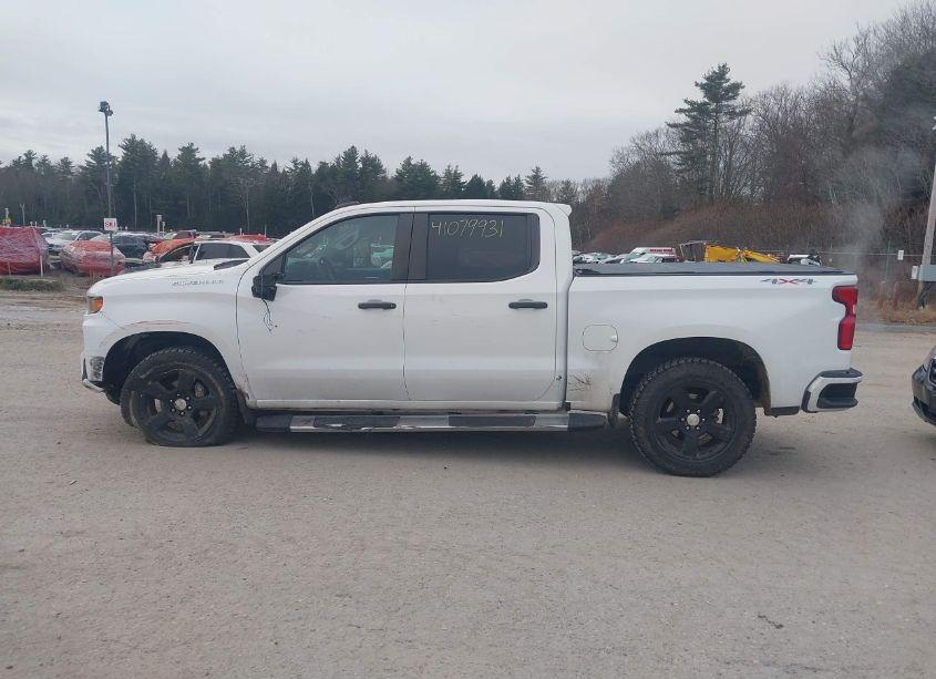 Photo 14 of 2020 Chevrolet Silverado 1500 4WD SHORT BED CUSTOM (VIN 3GCUYBEF7LG375029)