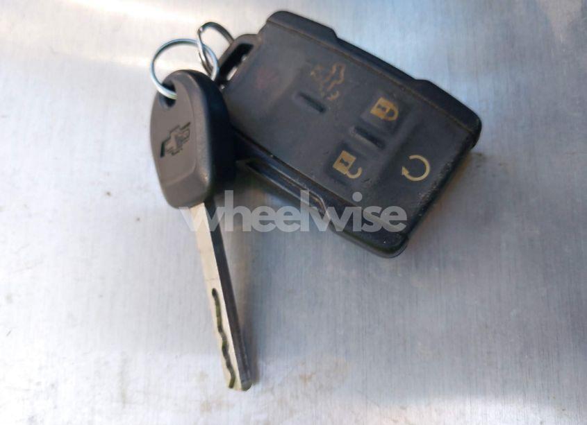 Photo 11 of 2020 Chevrolet Silverado 1500 4WD SHORT BED CUSTOM (VIN 3GCUYBEF9LG386274)