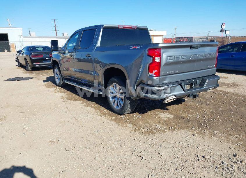 Photo 3 of 2020 Chevrolet Silverado 1500 4WD SHORT BED CUSTOM (VIN 3GCUYBEF9LG386274)