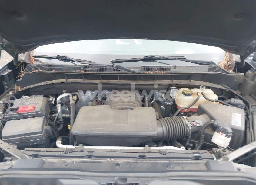 Photo 10 of 2019 Chevrolet Silverado 1500 LT (VIN 3GCUYDED0KG150511)