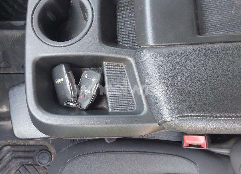 Photo 11 of 2020 Chevrolet Silverado 1500 4WD SHORT BED LT (VIN 3GCUYDED0LG266566)