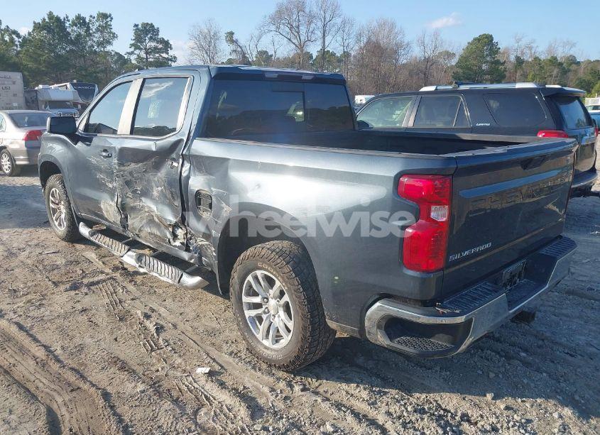 Photo 3 of 2020 Chevrolet Silverado 1500 4WD SHORT BED LT (VIN 3GCUYDED0LG266566)