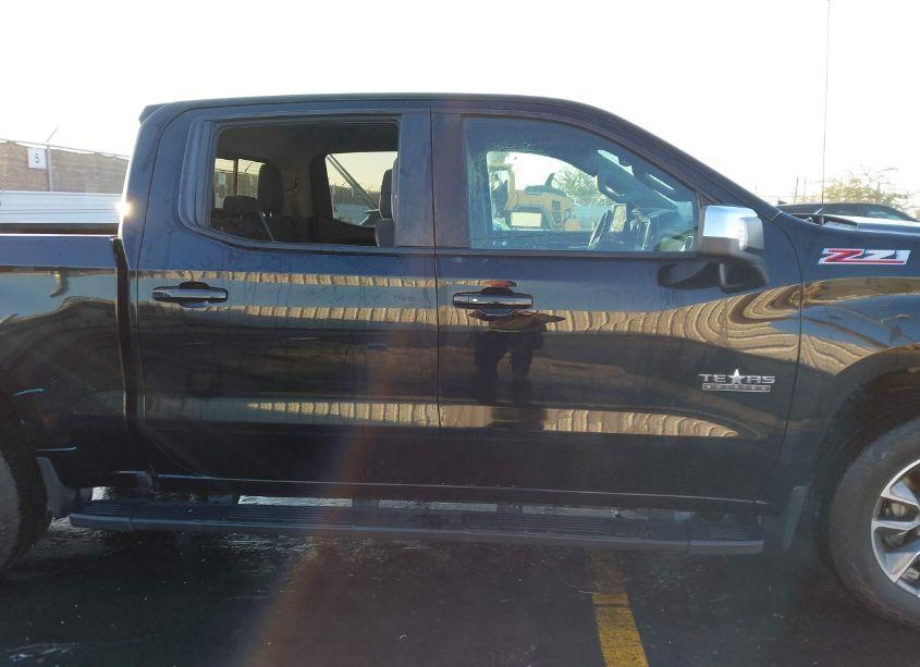 Photo 13 of 2021 Chevrolet Silverado 1500 4WD SHORT BED LT (VIN 3GCUYDED0MG154948)